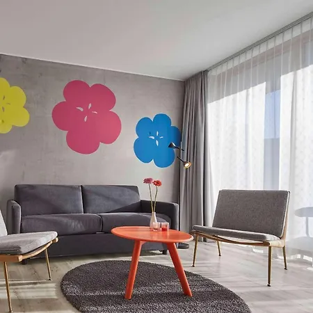 Hotel Flowers 3*
