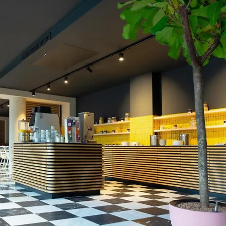 Flowers ホテル エッセン