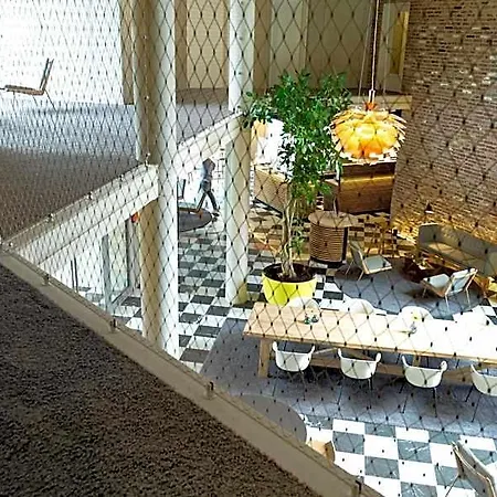 Otel Flowers